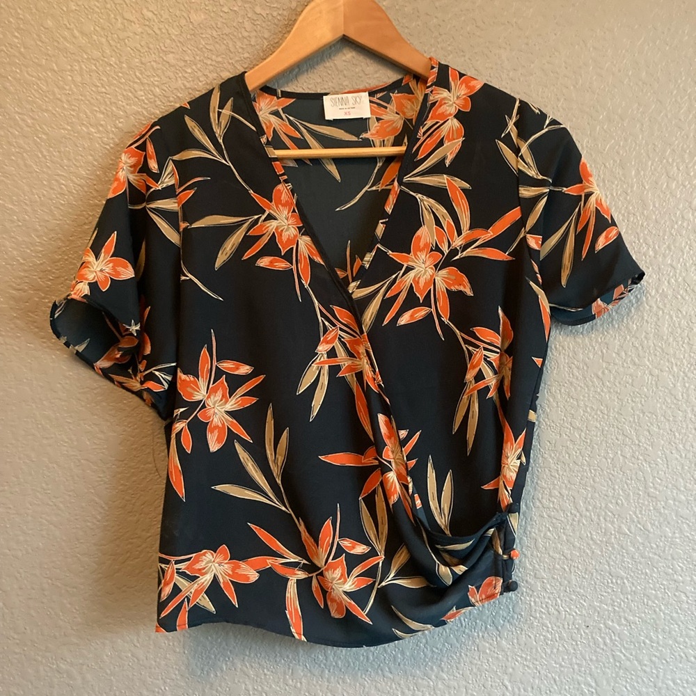 Floral Beach Top